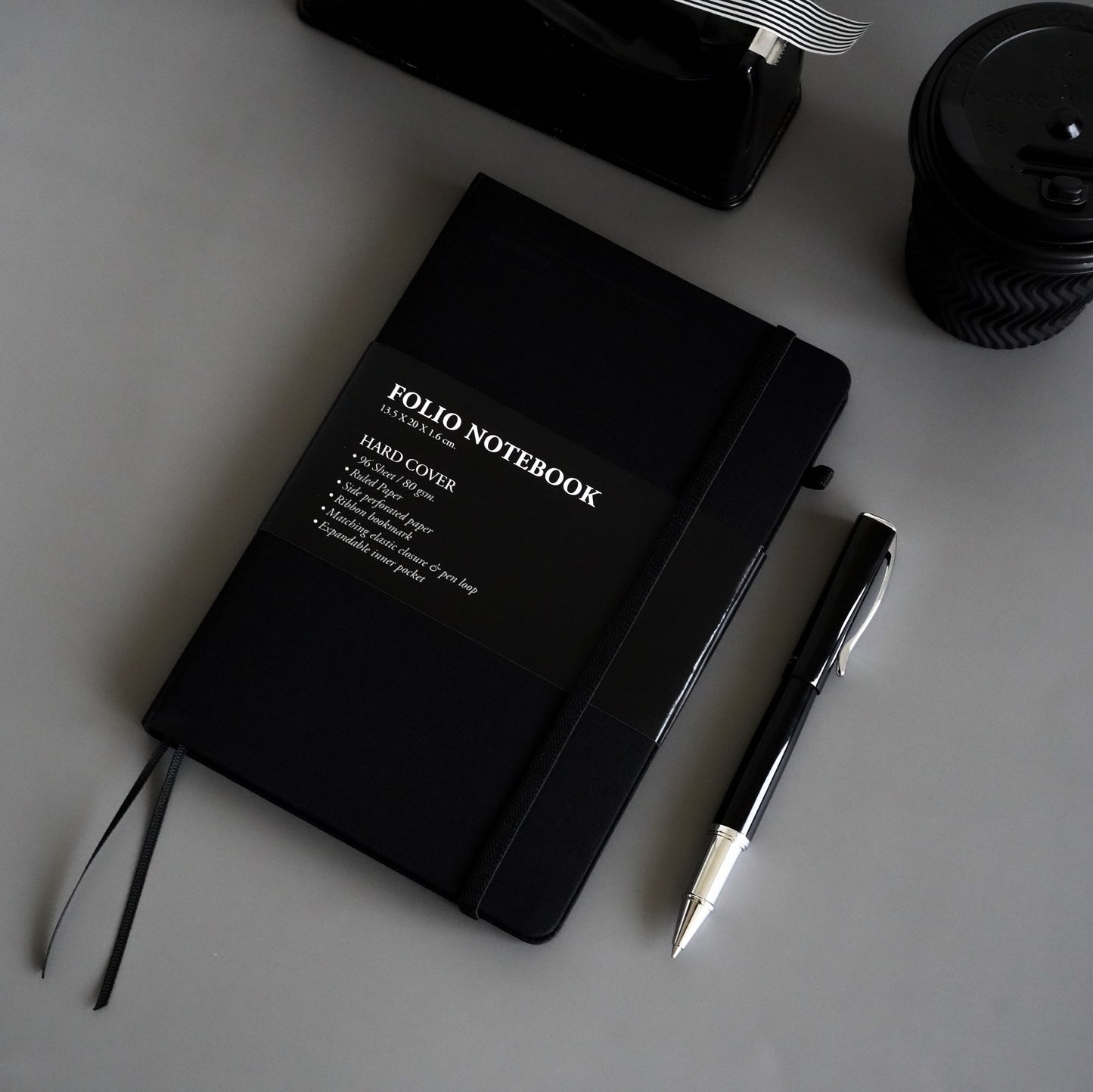 Folio : Black Edge Notebook A5 (Ruled) : สมุดจดบันทึกขอบสีดำ แบบมีเส้น