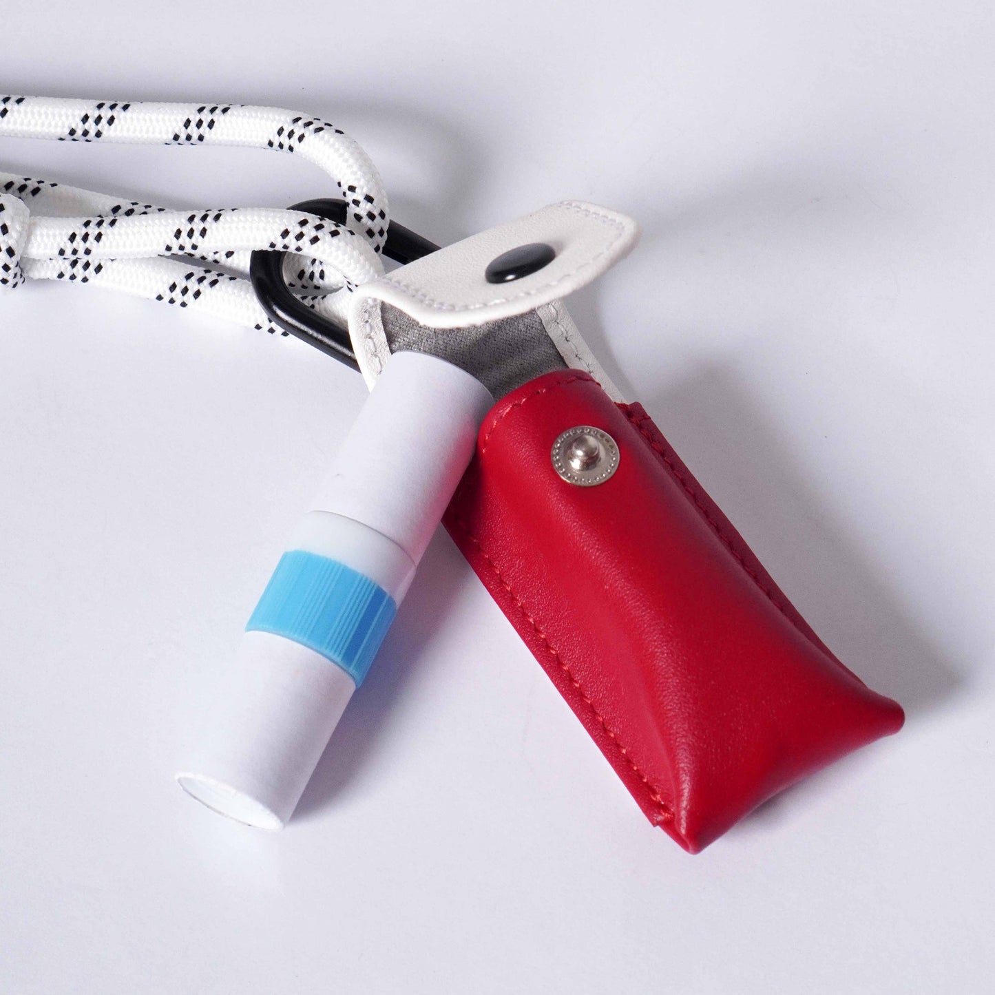 Upcycling Inhaler Case S เคสใส่ยาดมไซส์ S พร้อมสายคล้องคอ
