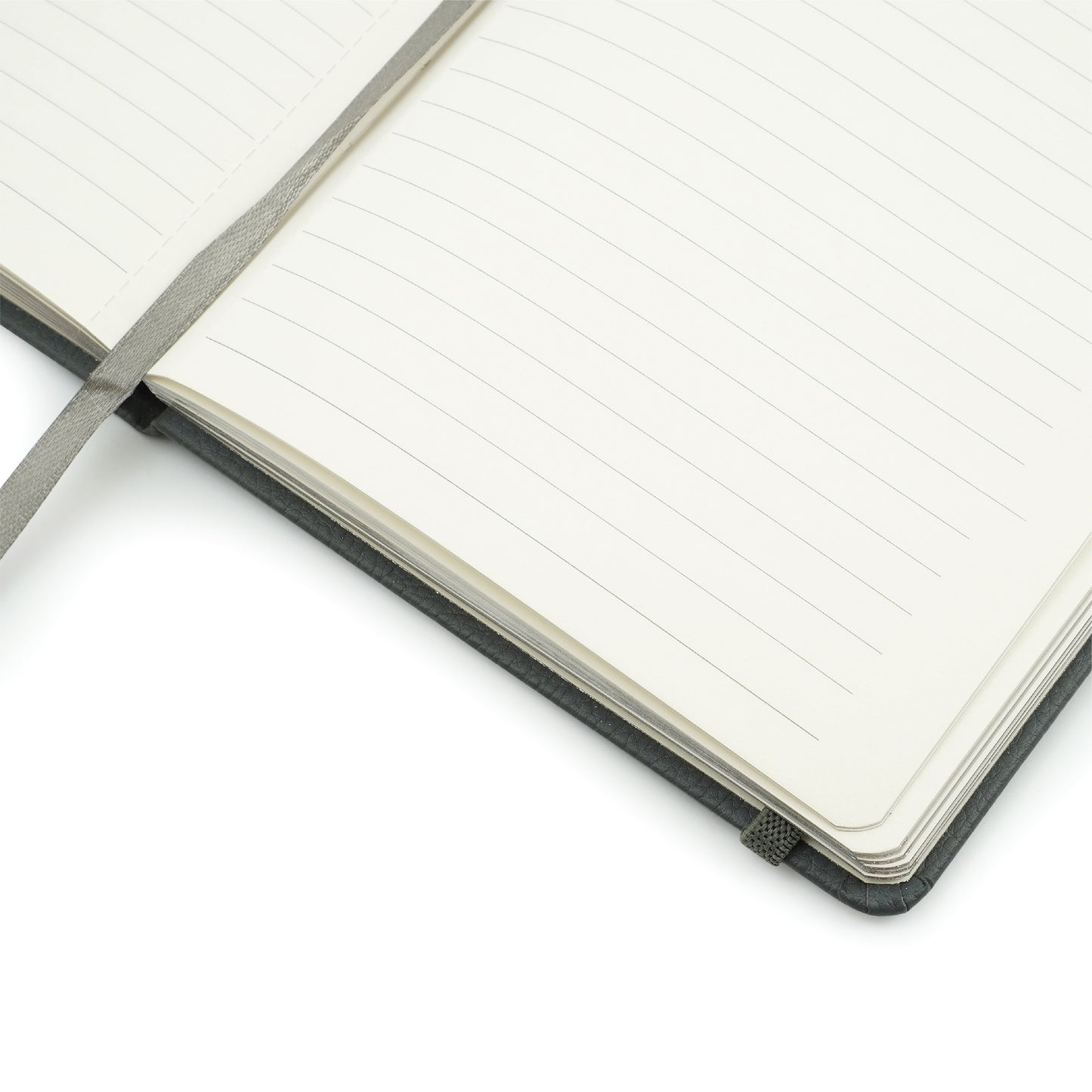 Folio Silver Edge Notebook A5 (Ruled) : สมุดขอบเงินขนาด A5 (แบบมีเส้น)