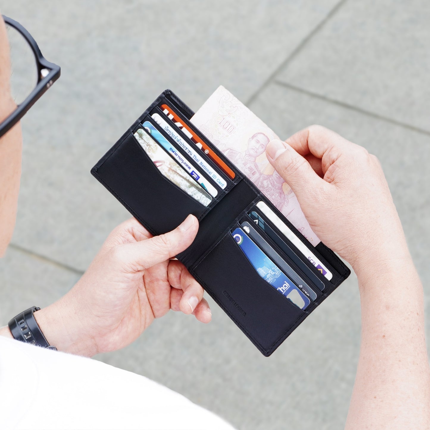 Folio : Leen Slim Wallet กระเป๋าสตางค์ใบสั้นสีดำ-รหัส18059