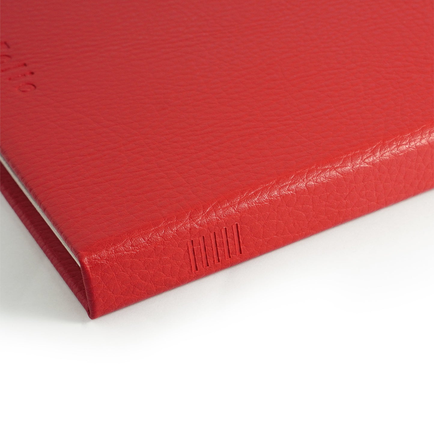 Folio Silver Edge Notebook A5 (Ruled) : สมุดขอบเงินขนาด A5 (แบบมีเส้น)