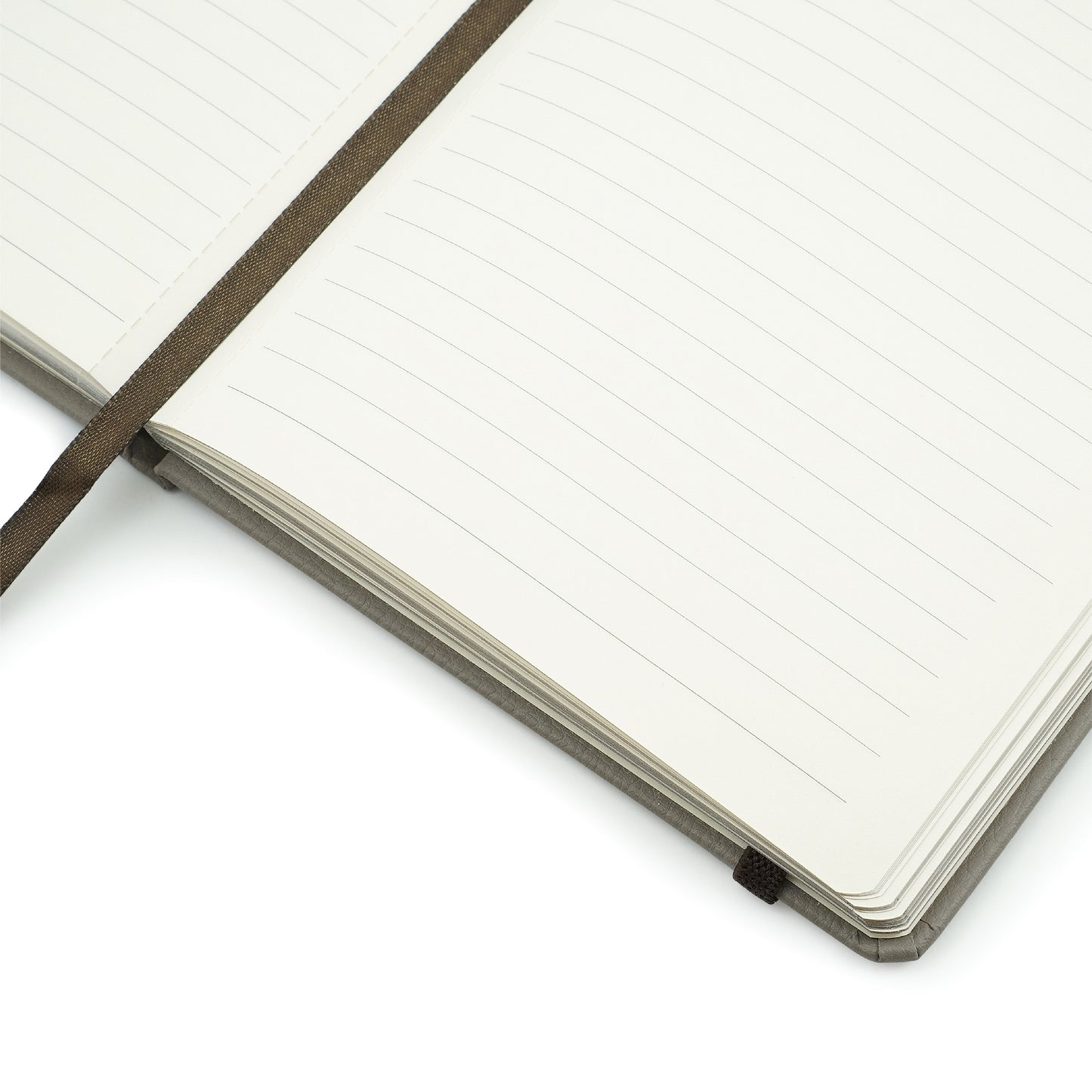 Folio Silver Edge Notebook A5 (Ruled) : สมุดขอบเงินขนาด A5 (แบบมีเส้น)