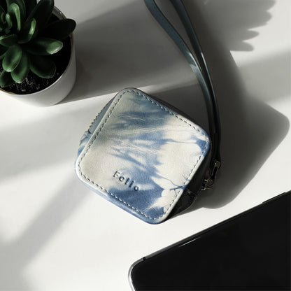 Folio : Bliss Tie-Dye Tiny Bag กระเป๋าอเนกประสงค์ ใบเล็ก พร้อมสายคล้องมือ ใส่ AirPods สายชาร์จ Accessory Bag -10725