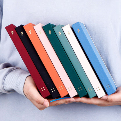 Folio : Jour Thai Series Wat Arun Collection Notebook B6 สมุดจดบันทึก สมุดไดอารี่ กระดาษแบบจุด 05363