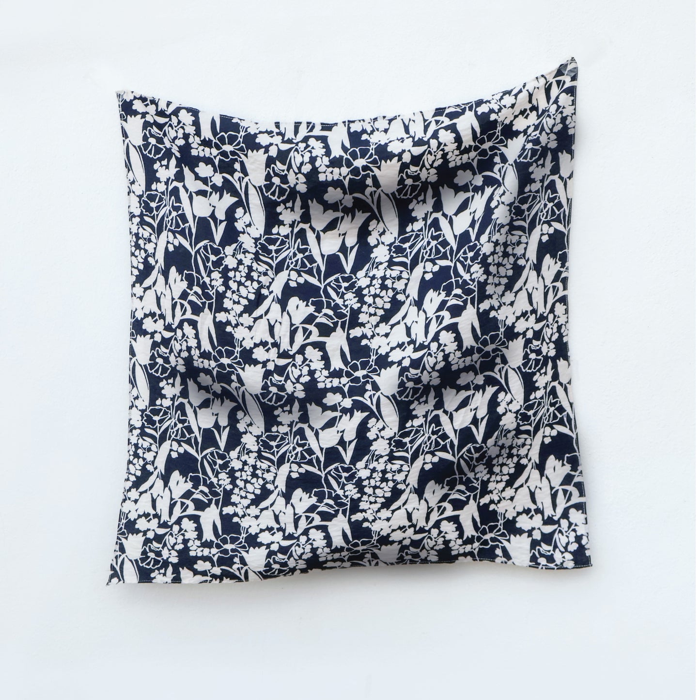 Furoshiki Gift Wraps ( Navy/White)
