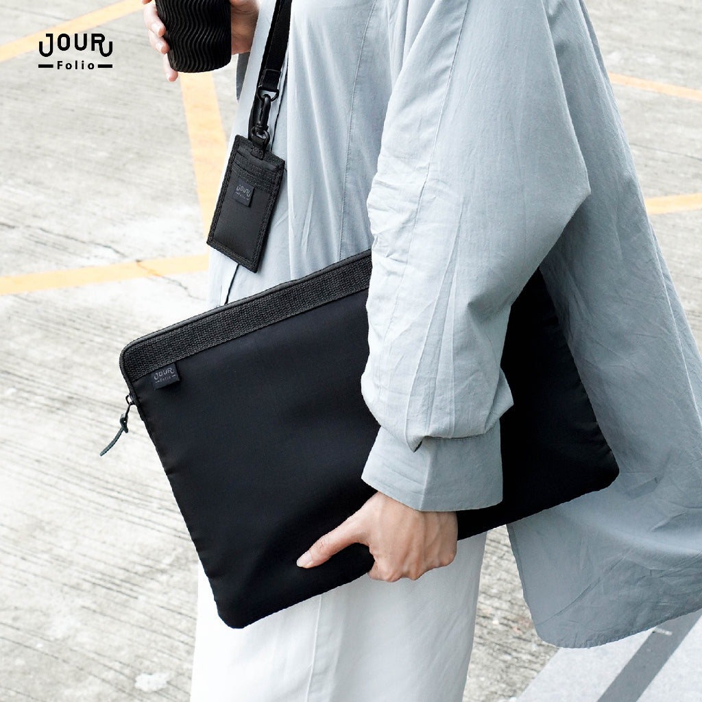 Folio : Jour Laptop Case กระเป๋าใส่แล็ปท็อปขนาด 14 นิ้ว