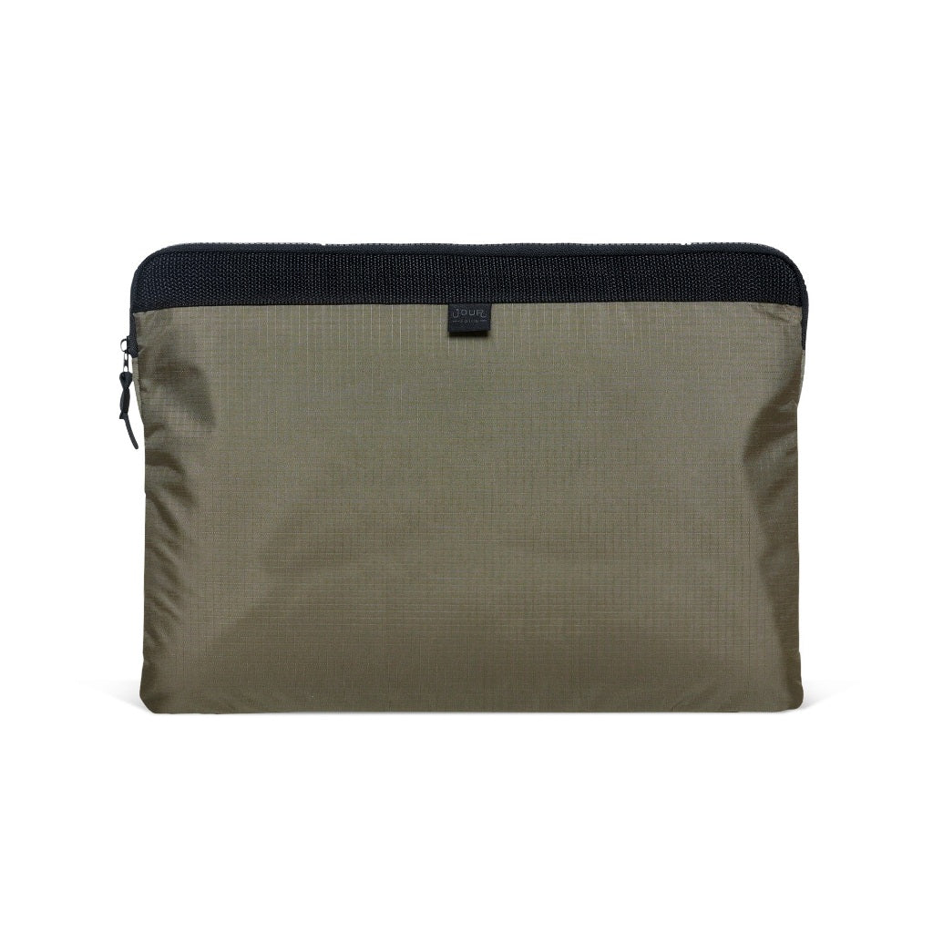 Folio : Jour Laptop Case กระเป๋าใส่แล็ปท็อปขนาด 15.6 นิ้ว