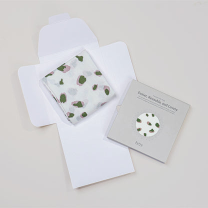 Furoshiki Gift Wraps (White/Green)